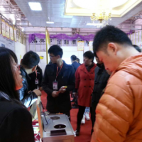 奧邦全屋頂引爆青島華夏家博會(huì)，鋒芒畢露展實(shí)